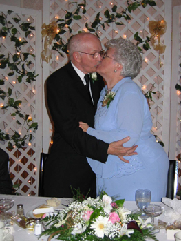 HaroldandPat50thJuly05