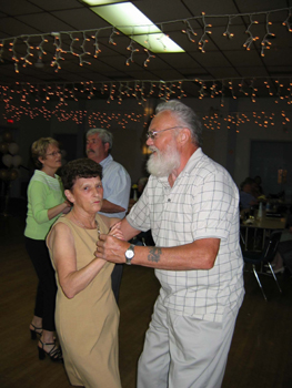 HaroldandPat50thJuly05