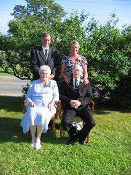 HaroldandPat50thJuly05